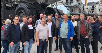 Poliere und Vorarbeiter von BÖRGEL auf der BAUMA.