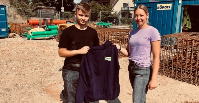 Neue Lehrlinge auf der Baustelle besucht.