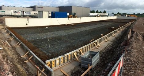 Bauarbeiten für Hochregallager