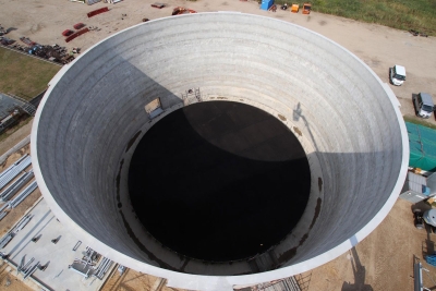 Bau eines Havarietanks in Hamburg